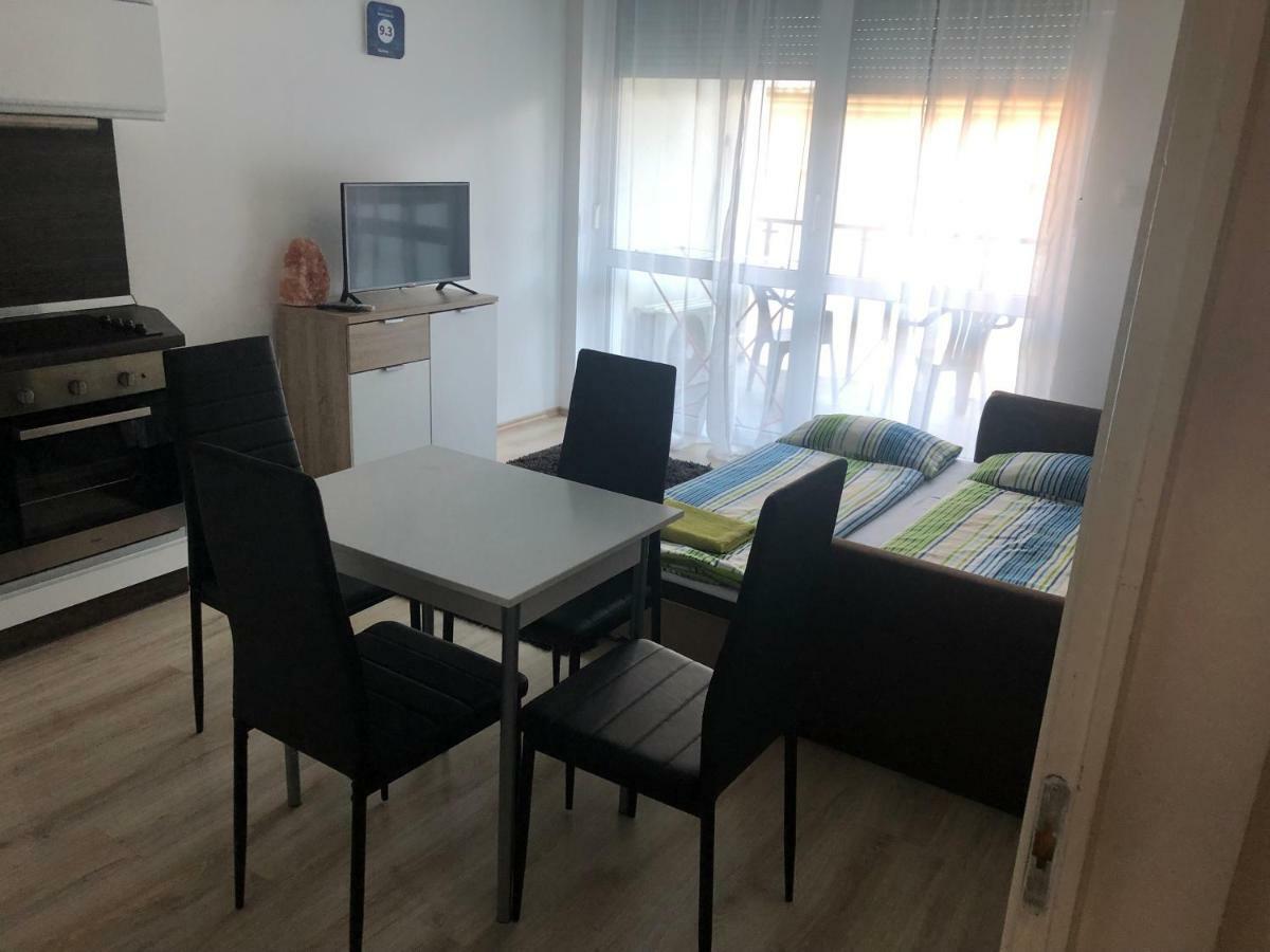 Апартаменти Belle Casa 24 Дебрецен Екстер'єр фото
